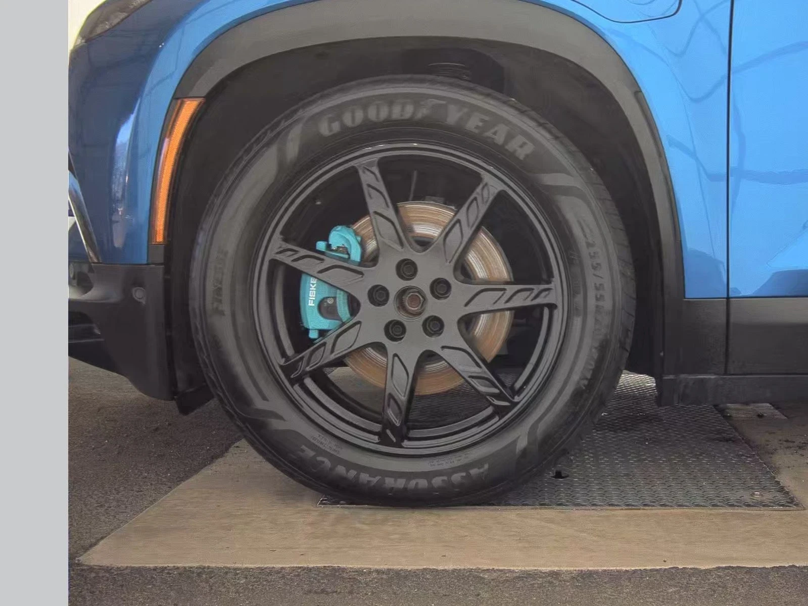 Fisker Ocean One  - изображение 7