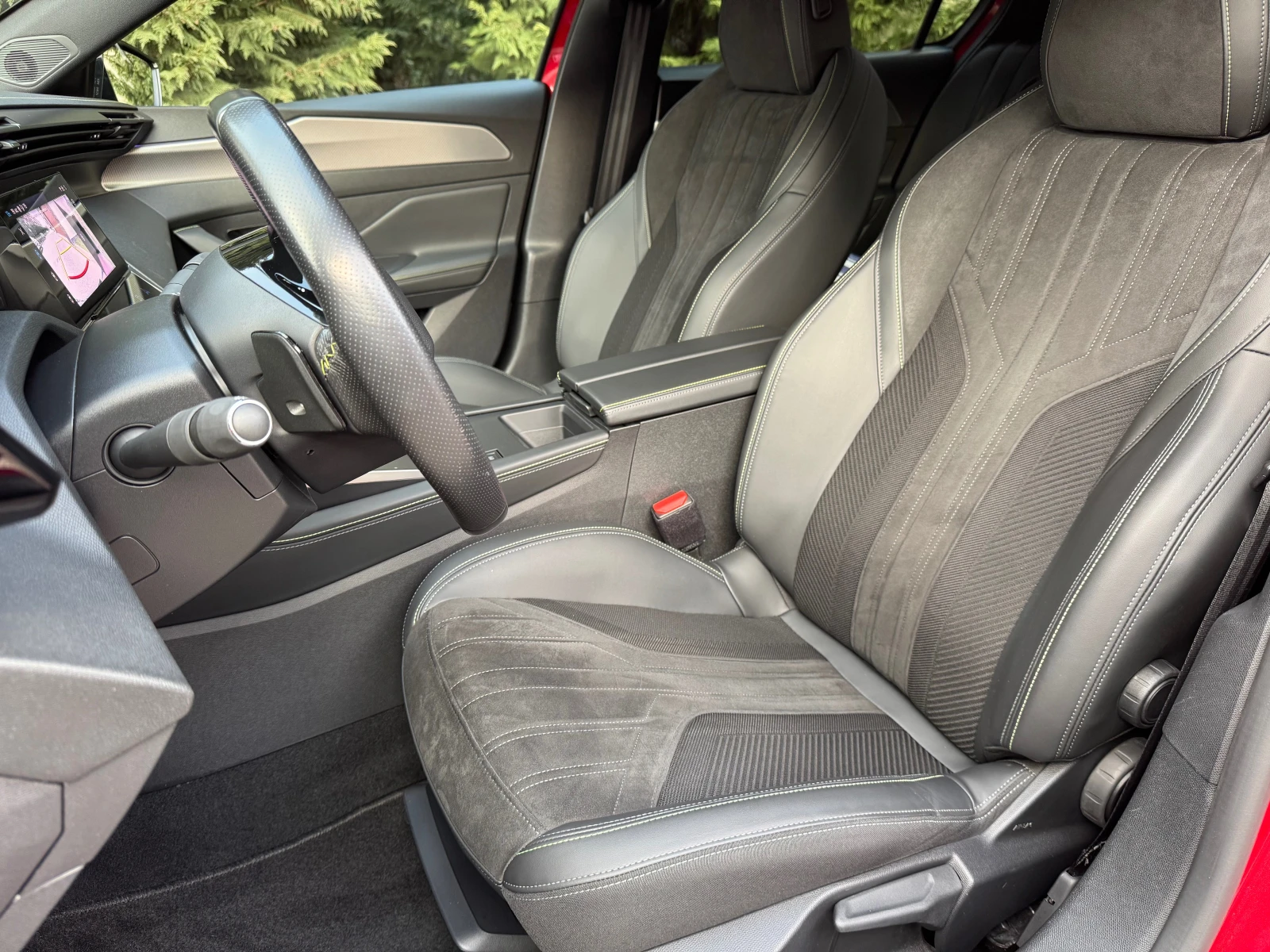 Peugeot 308 1.5HDI GT-LINE  EAT8 MATRIX KEYLESS-GO 53000km!!!, снимка 9 - Автомобили и джипове - 53714240