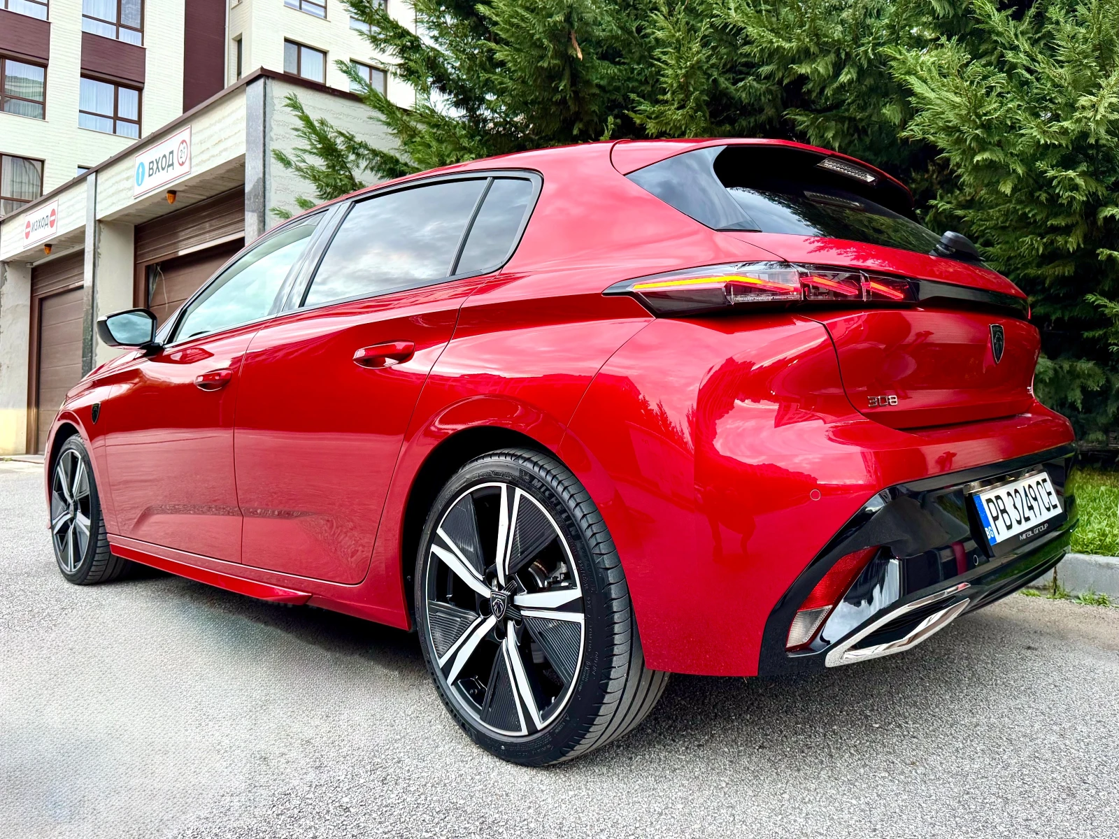 Peugeot 308 1.5HDI GT-LINE  EAT8 MATRIX KEYLESS-GO 53000km!!!, снимка 6 - Автомобили и джипове - 53714240