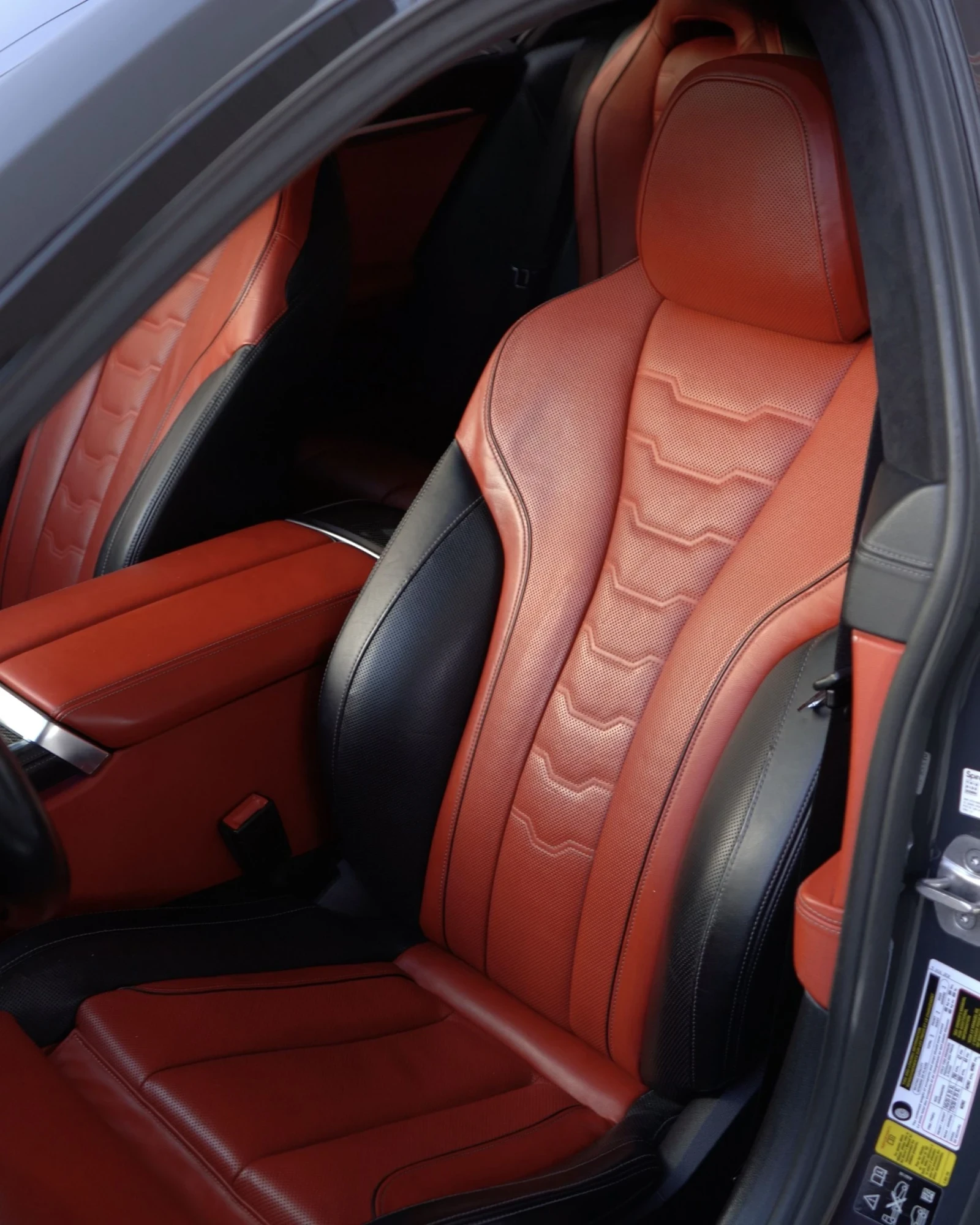 BMW 850 M xdrive, снимка 8 - Автомобили и джипове - 53799200