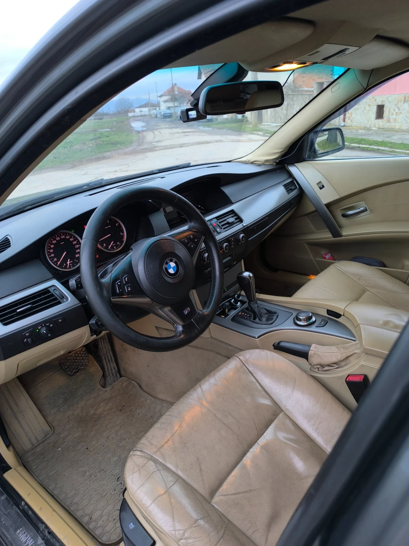 BMW 530 530xd, снимка 11 - Автомобили и джипове - 54021269