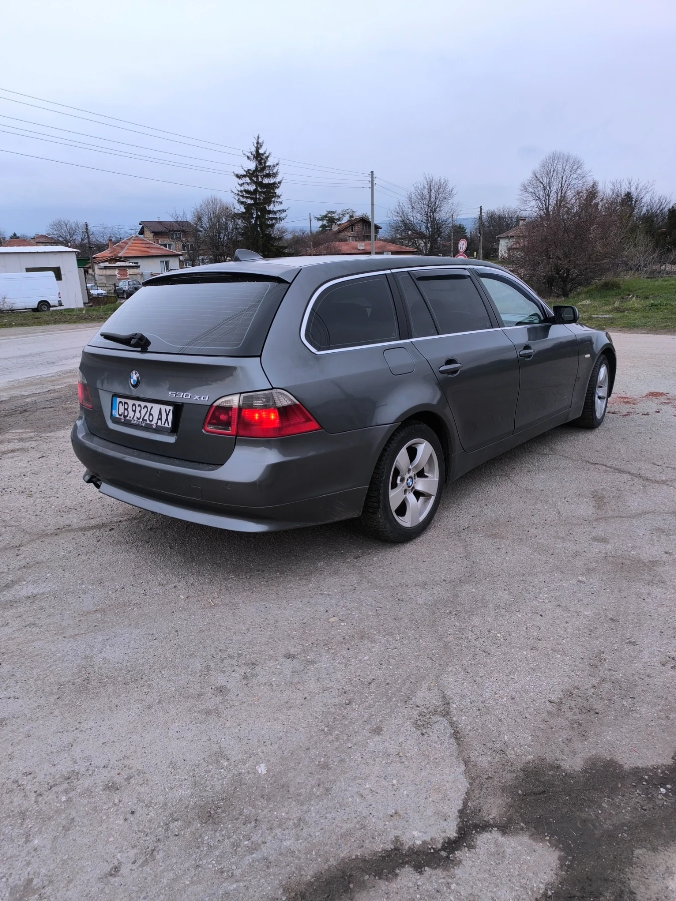 BMW 530 530xd, снимка 3 - Автомобили и джипове - 54021269