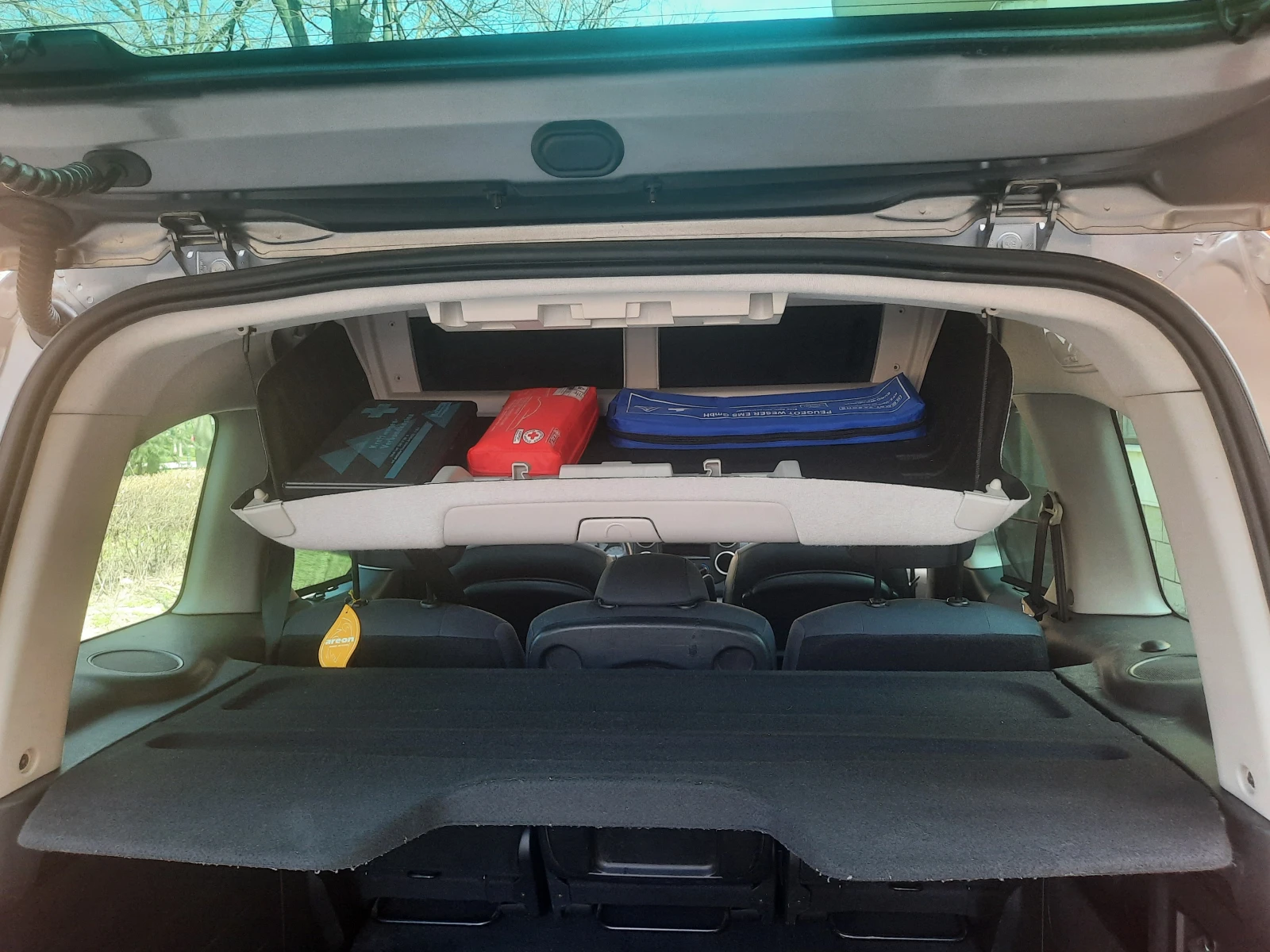 Peugeot Partner Tepee, снимка 6 - Автомобили и джипове - 54487082