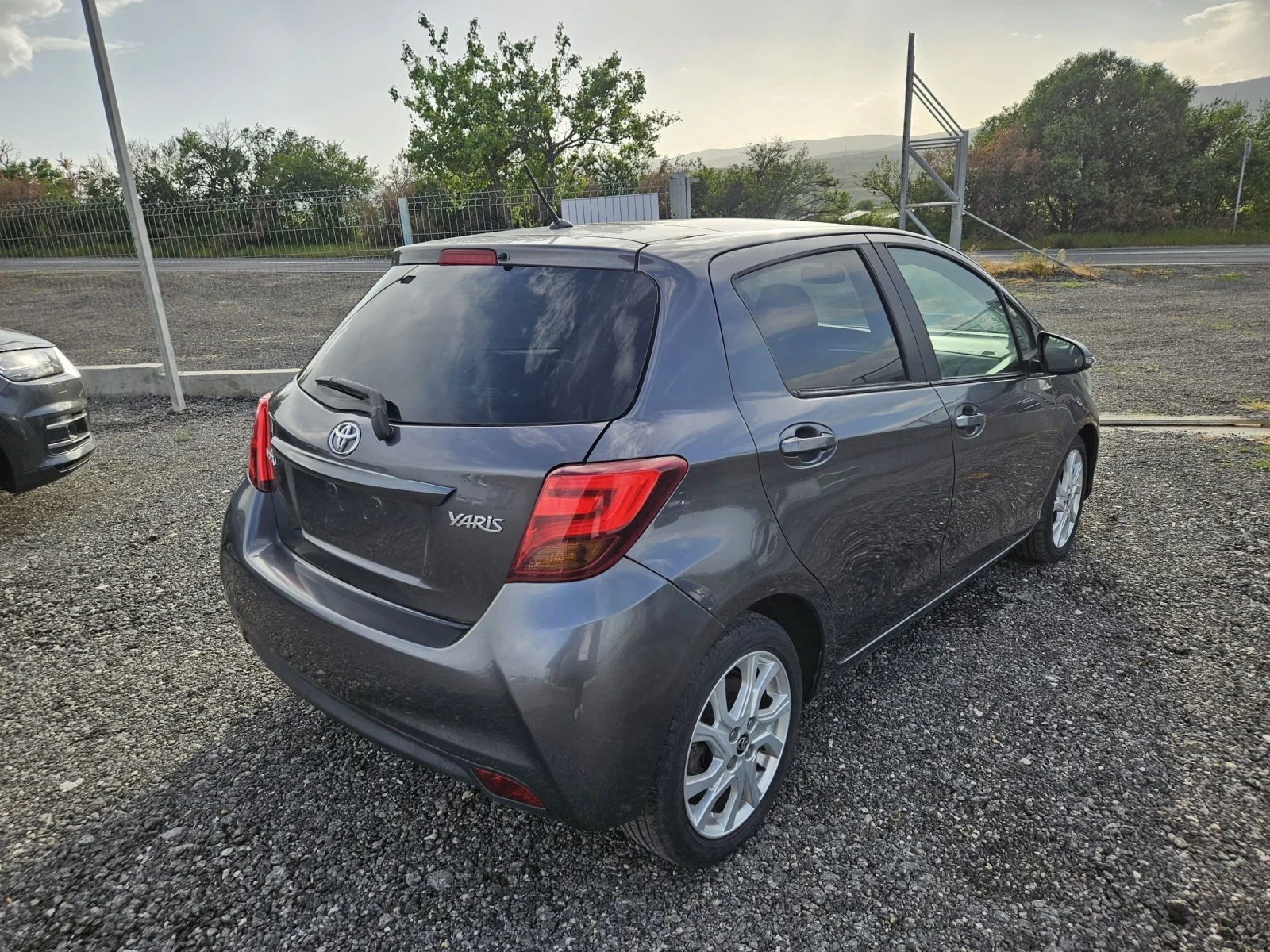 Toyota Yaris 1.4 D4D Facelift Euro5 | Mobile.bg � ����������� 5