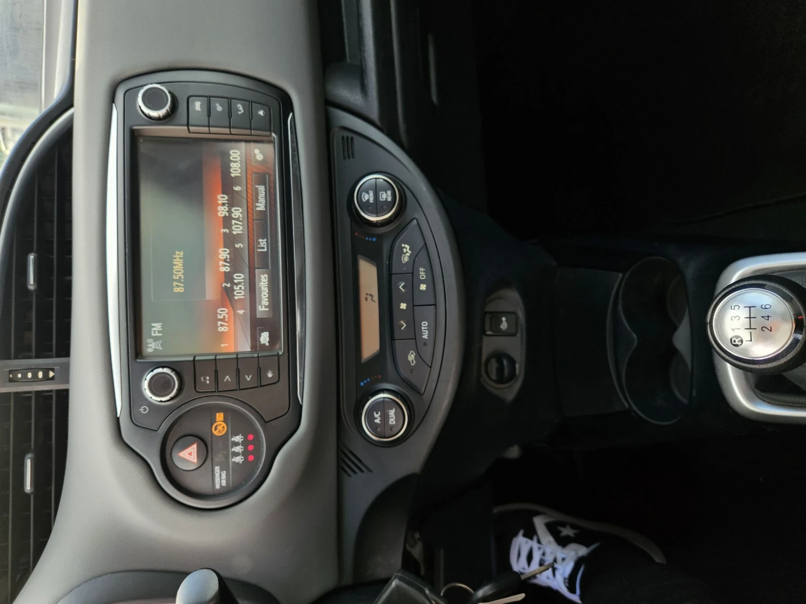 Toyota Yaris 1.4 D4D Facelift Euro5 | Mobile.bg � ����������� 14