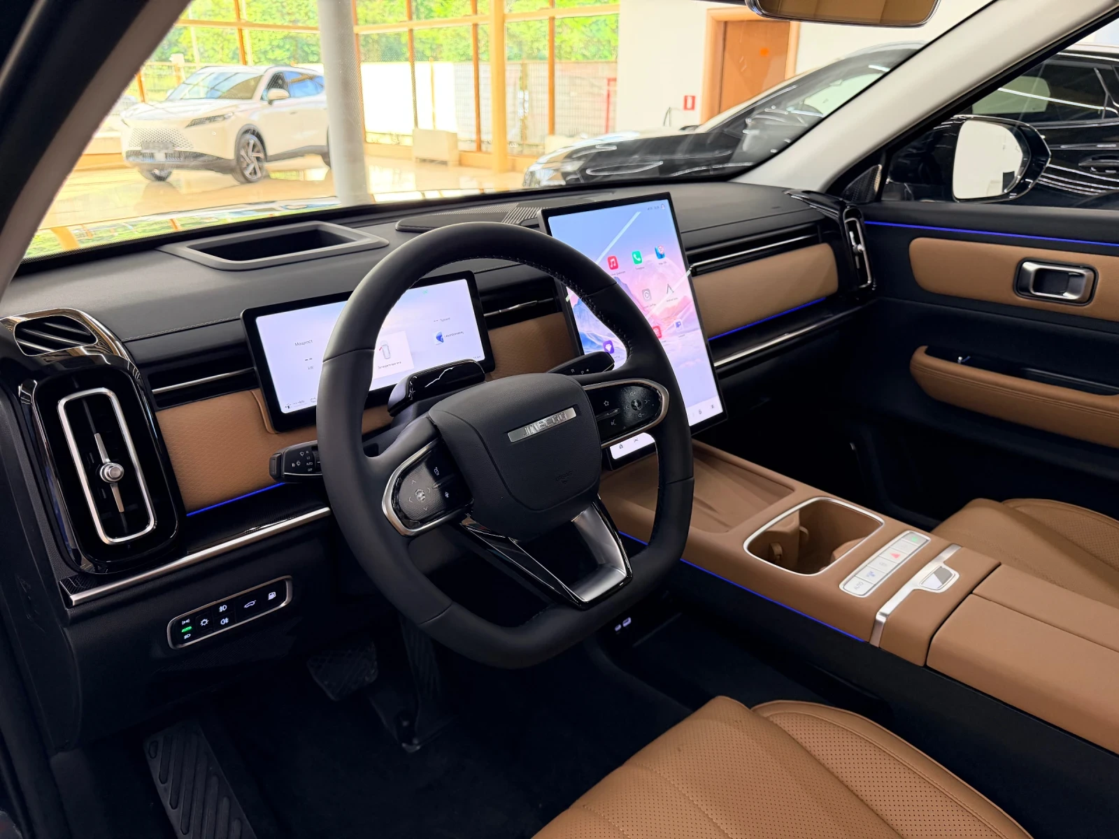 Jaecoo 7 Phev 351 кс. , снимка 13 - Автомобили и джипове - 54691323