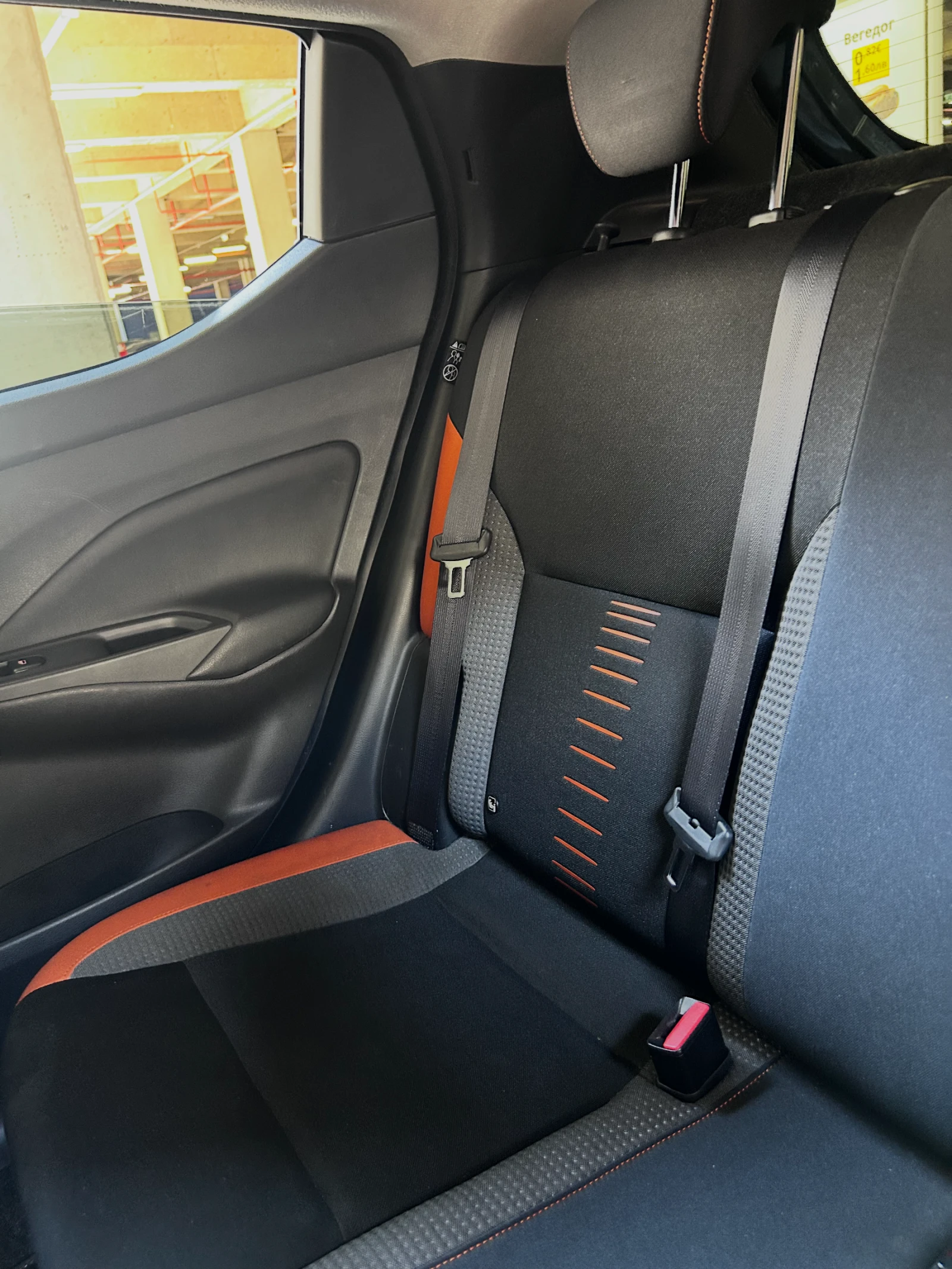 Nissan Micra N-Sport Automatic, 76 000 км, един собственик, снимка 7 - Автомобили и джипове - 54994439