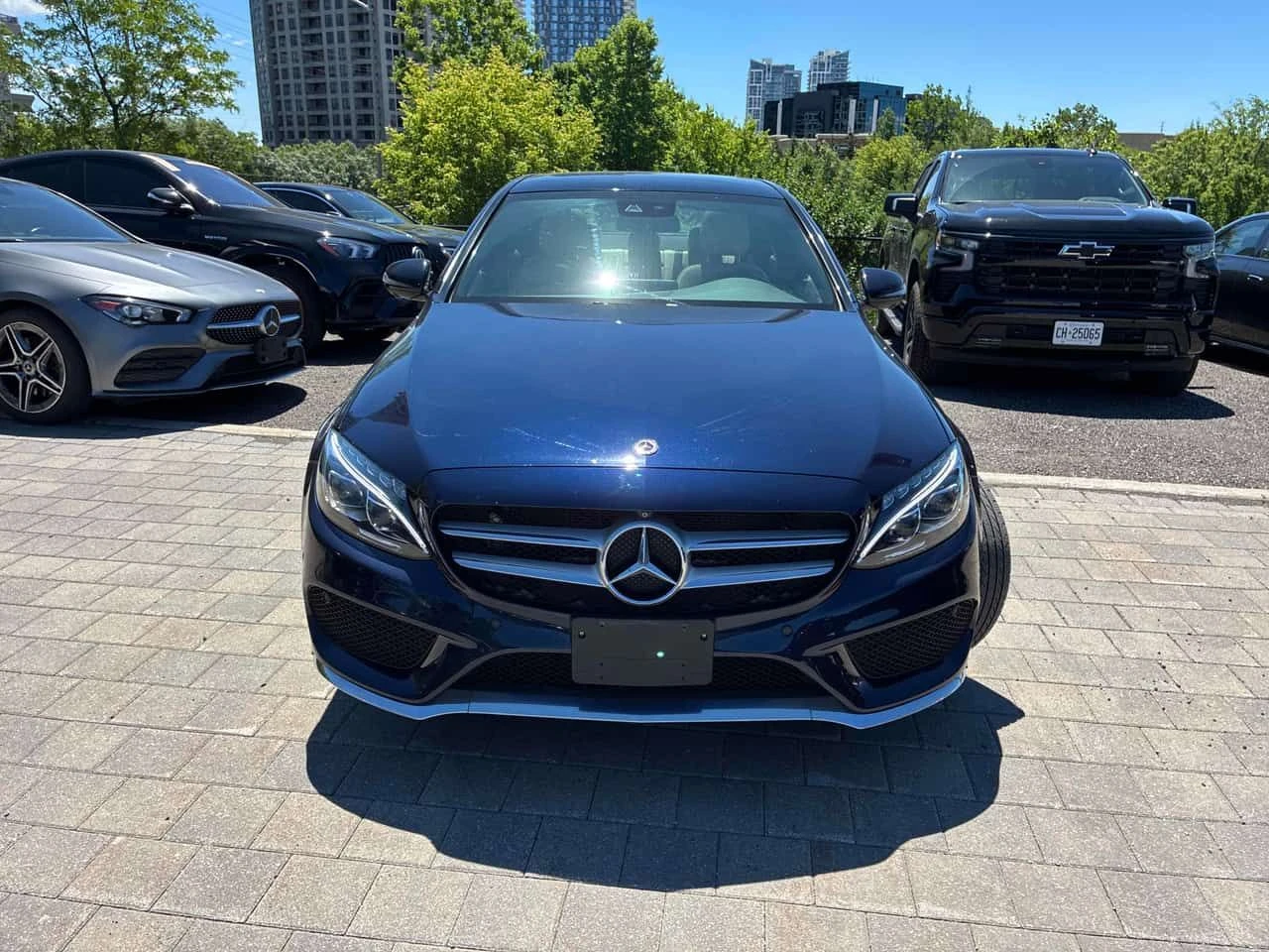 Mercedes-Benz C 300 ПОДГРЕВИ * ПАНО * KEYLESS * CARFAX * АВТОКРЕДИТ, снимка 6 - Автомобили и джипове - 55015474