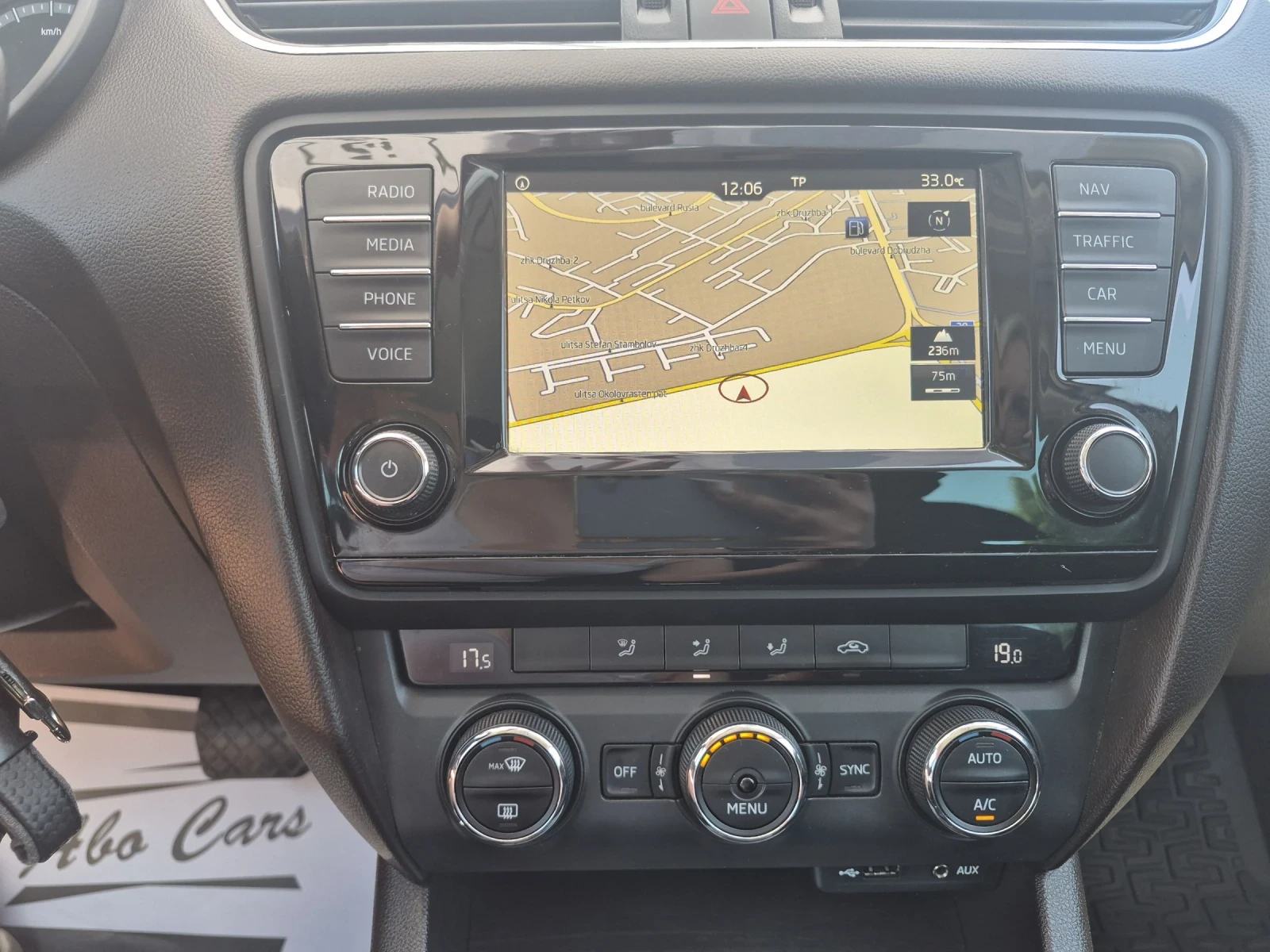 Skoda Octavia SCOUT 4x4 AUTOMATIC 2.0TDI | Mobile.bg � ����������� 12