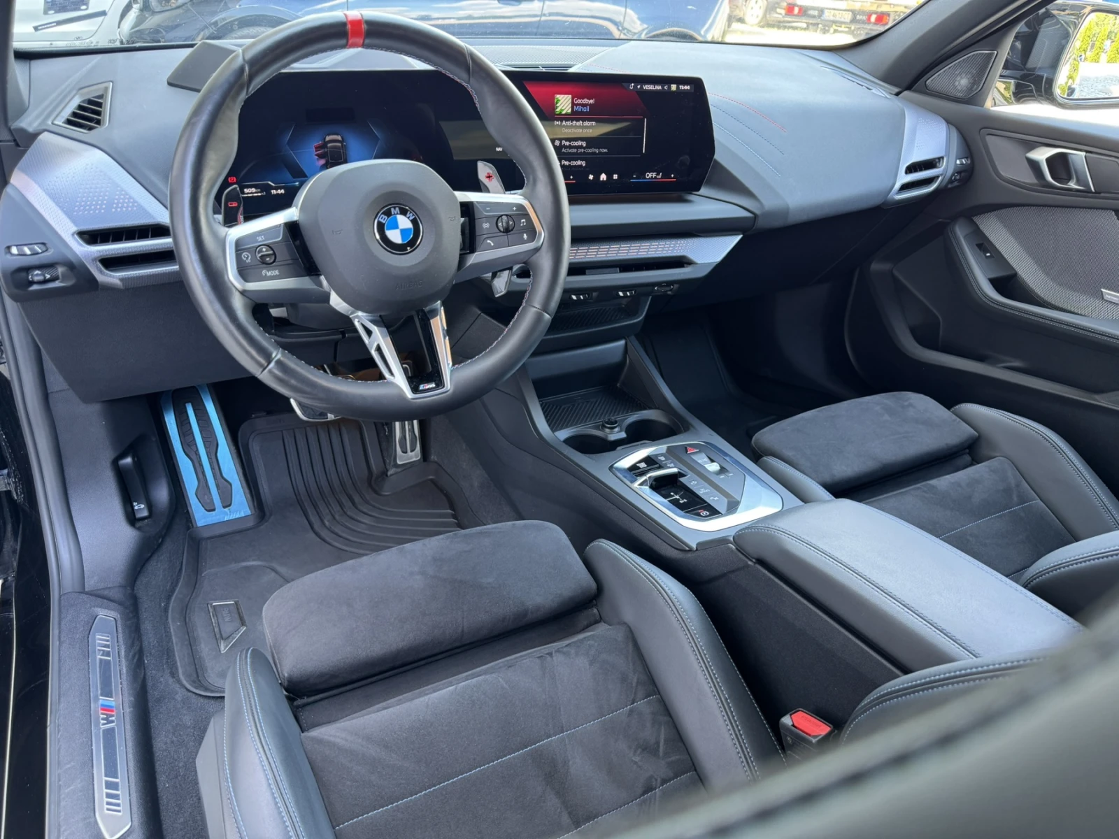 BMW M135 F70 M Sports, снимка 11 - Автомобили и джипове - 55216900
