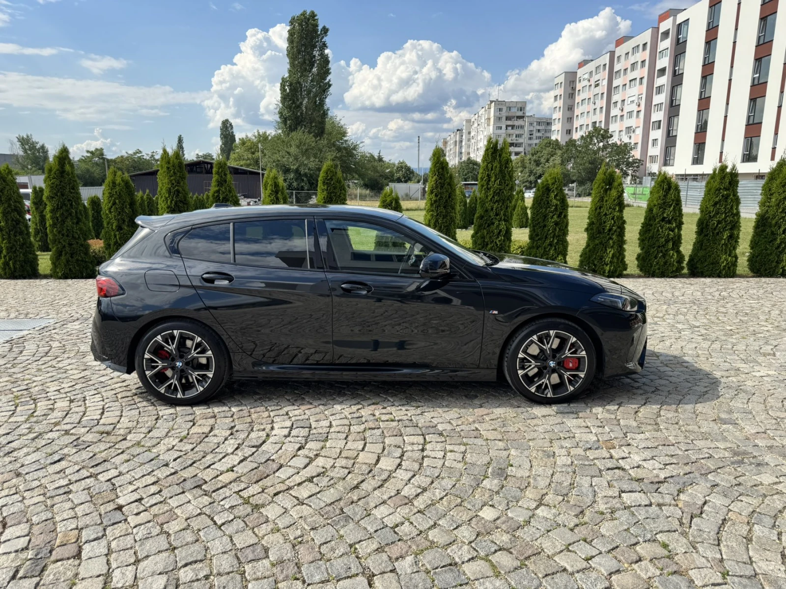 BMW M135 F70 M Sports, снимка 8 - Автомобили и джипове - 55216900