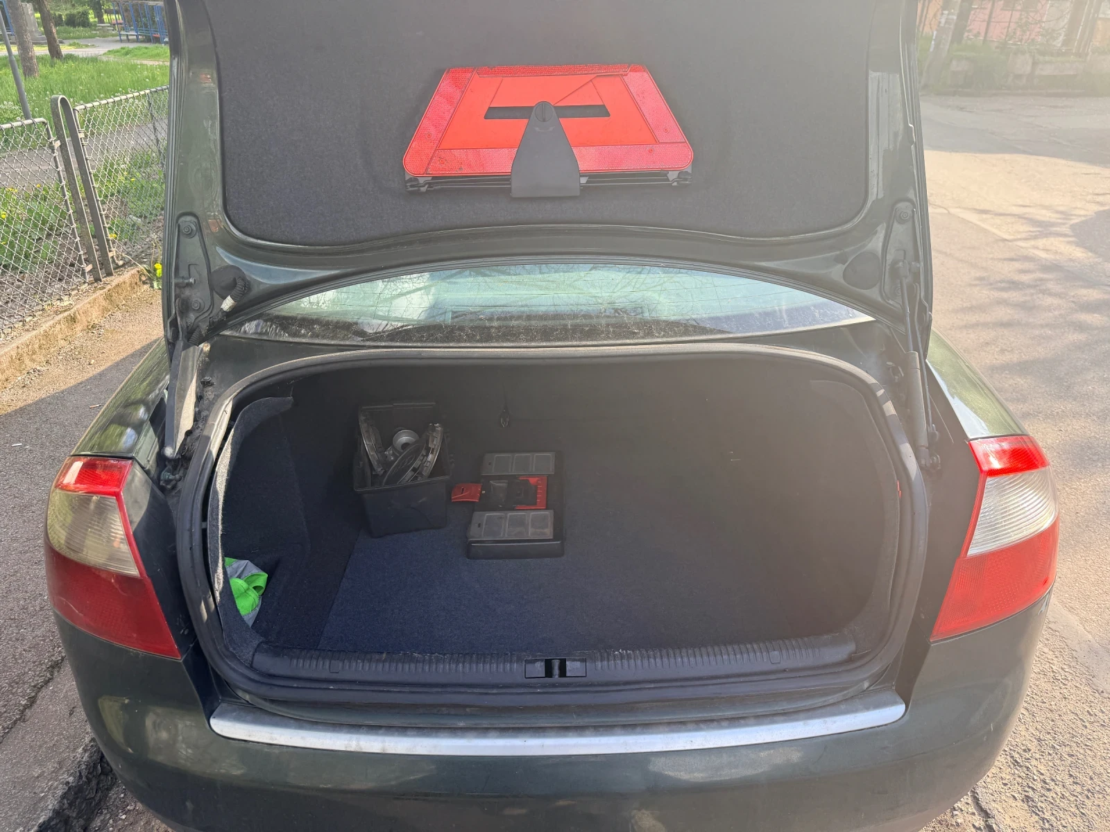 Audi A4 1.9TDi, снимка 6 - Автомобили и джипове - 55398441
