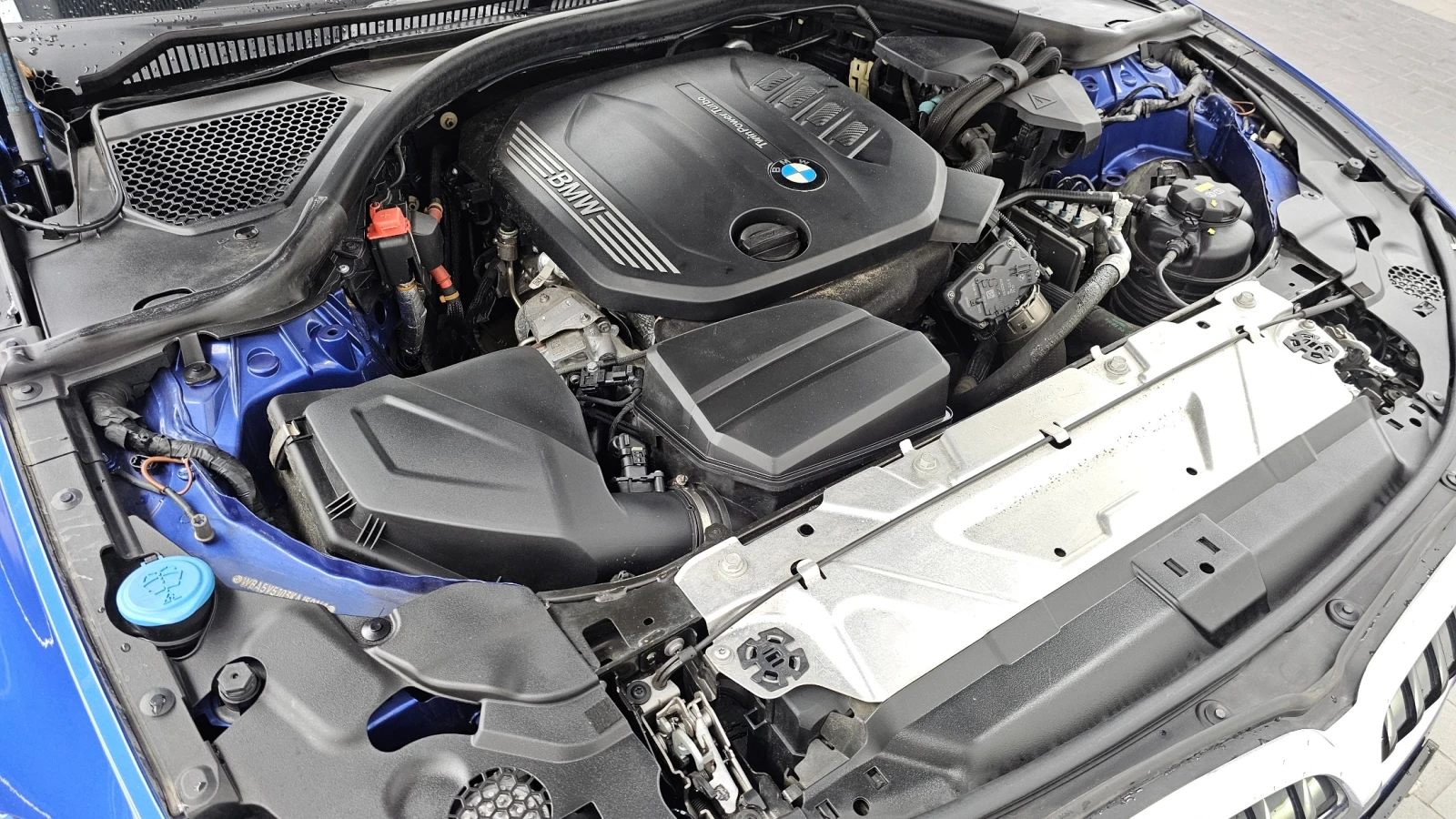 BMW 320 d M Sport, снимка 6 - Автомобили и джипове - 55477222