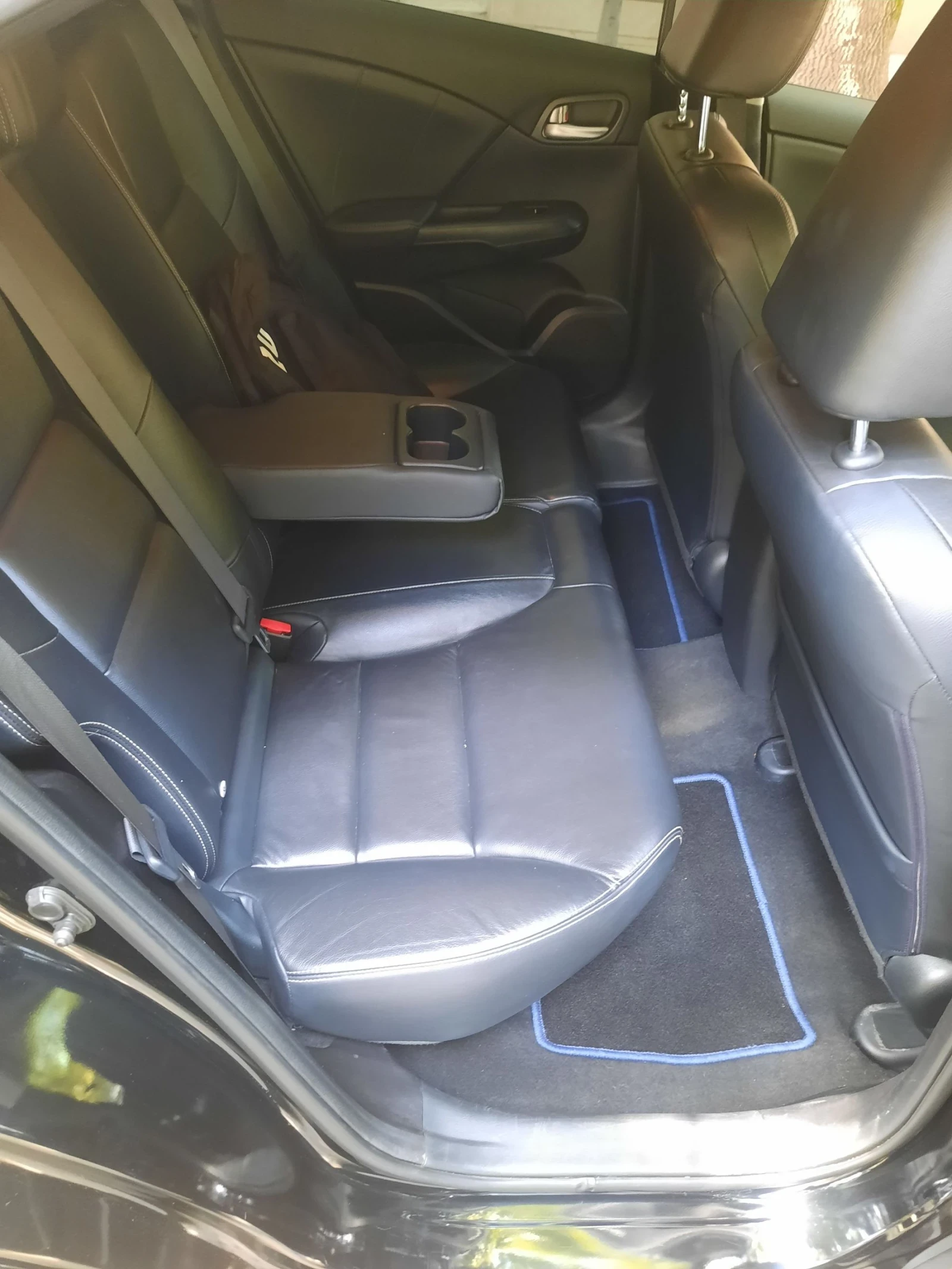 Honda Civic 1.8 Vtec-Автоматик, снимка 6 - Автомобили и джипове - 55484861