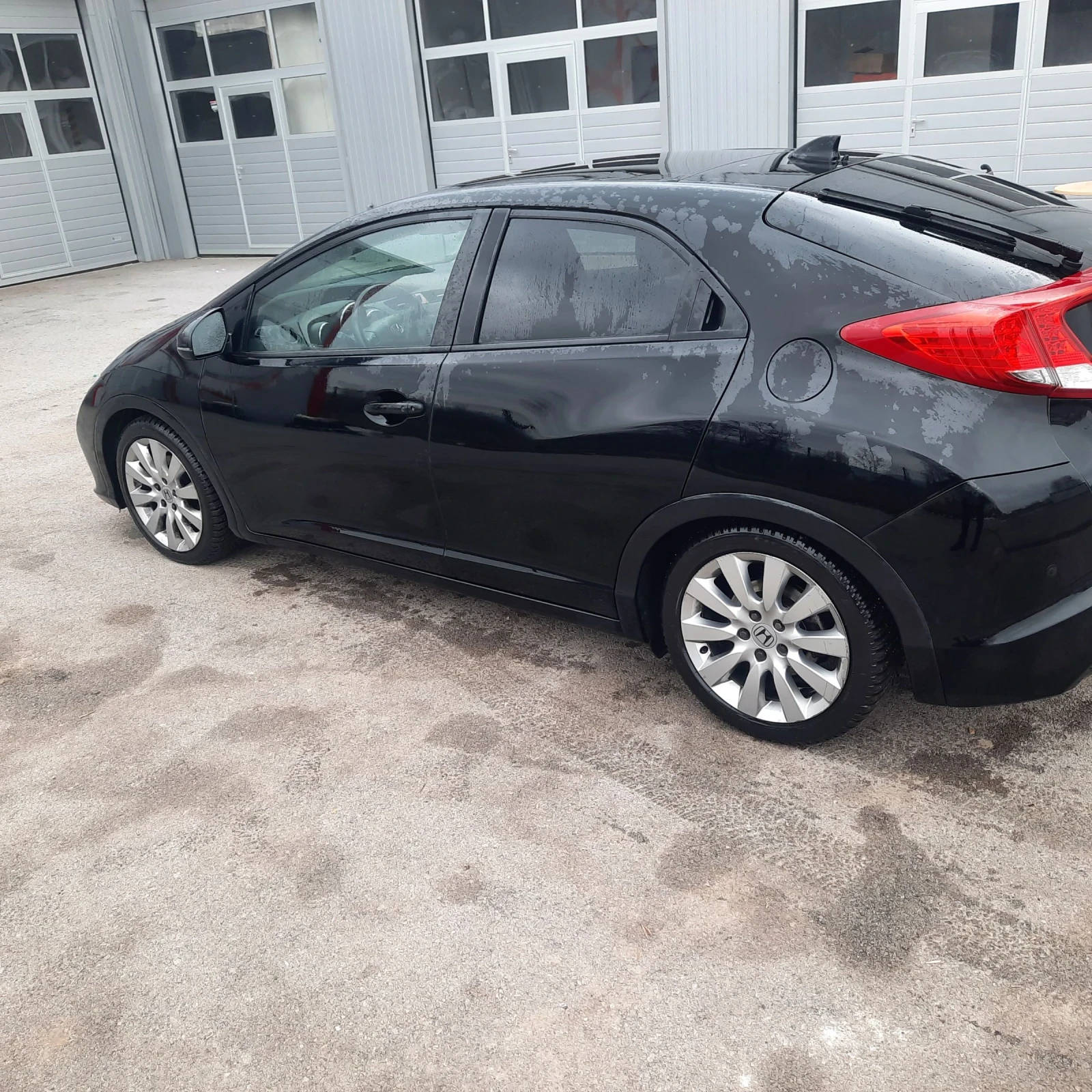 Honda Civic 1.8 Vtec-Автоматик, снимка 16 - Автомобили и джипове - 55484861