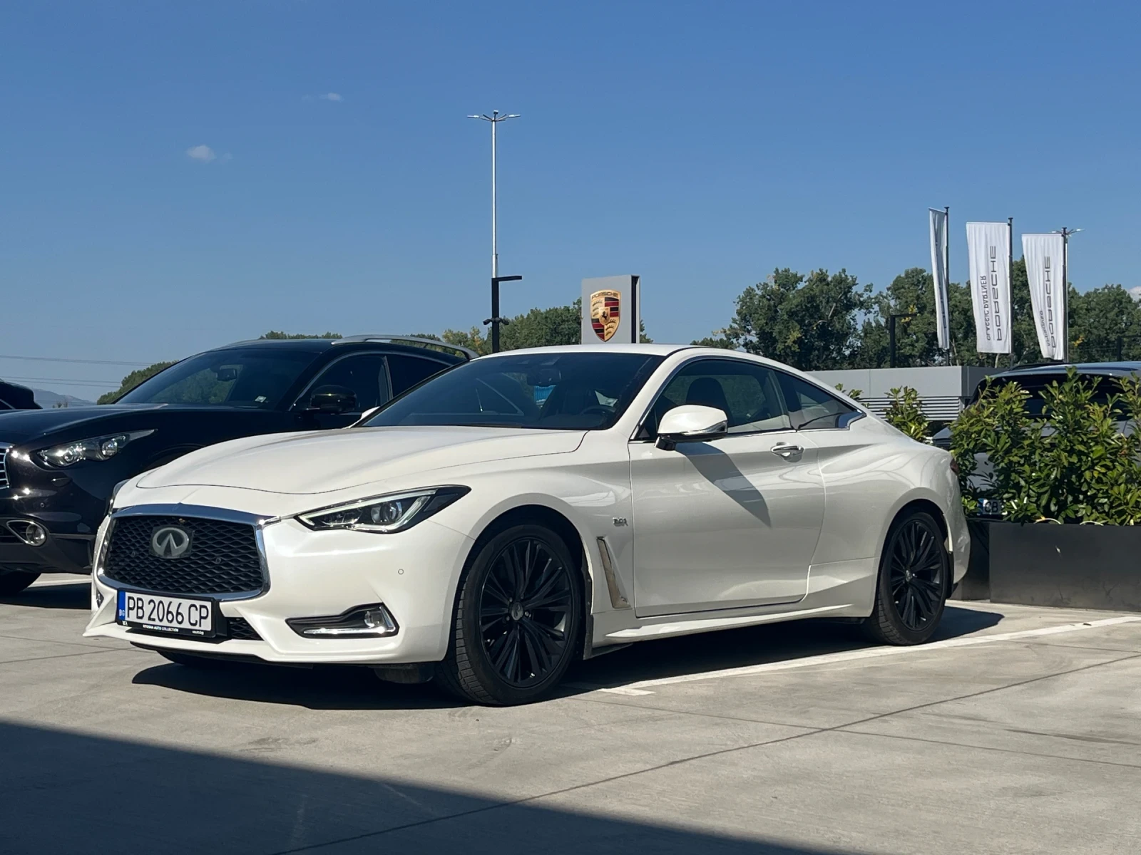 Infiniti Q60