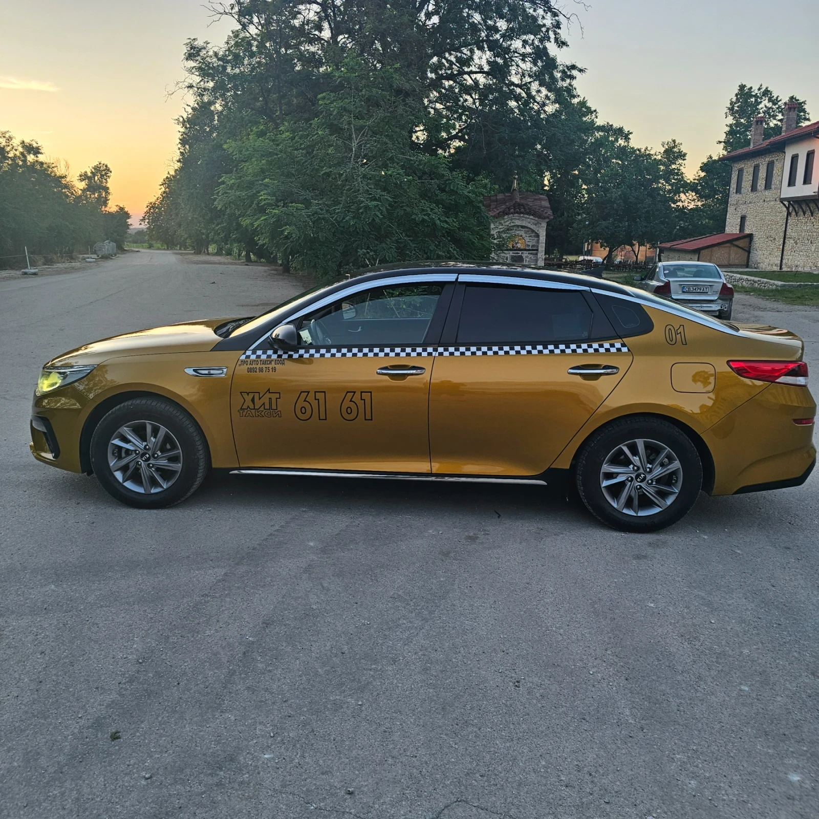 Kia K5 2.0LPI, снимка 3 - Автомобили и джипове - 55746337