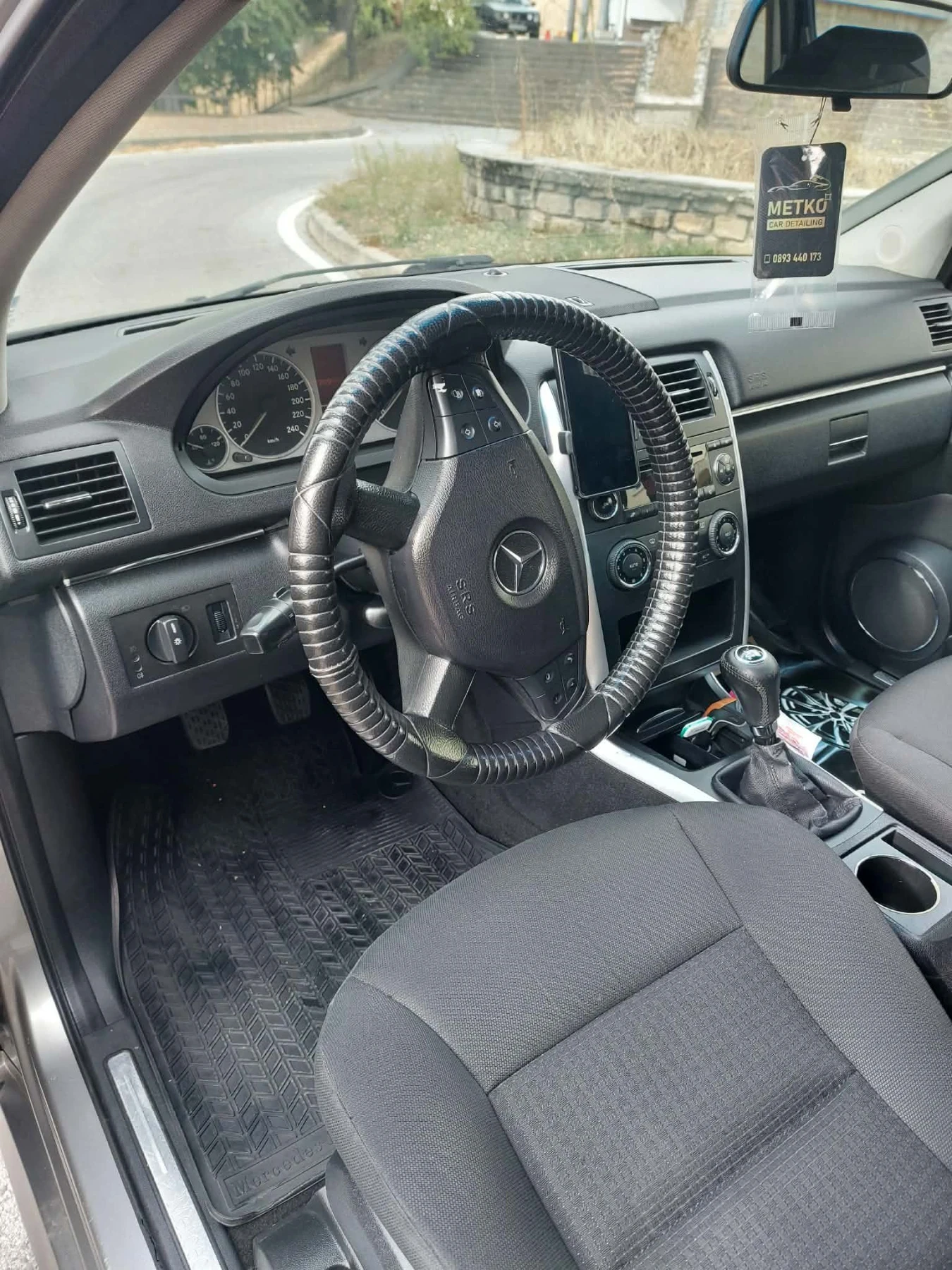 Mercedes-Benz B 180, снимка 6 - Автомобили и джипове - 56328071