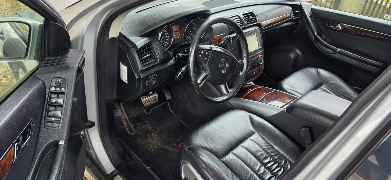Mercedes-Benz R 280, снимка 8 - Автомобили и джипове - 56564397