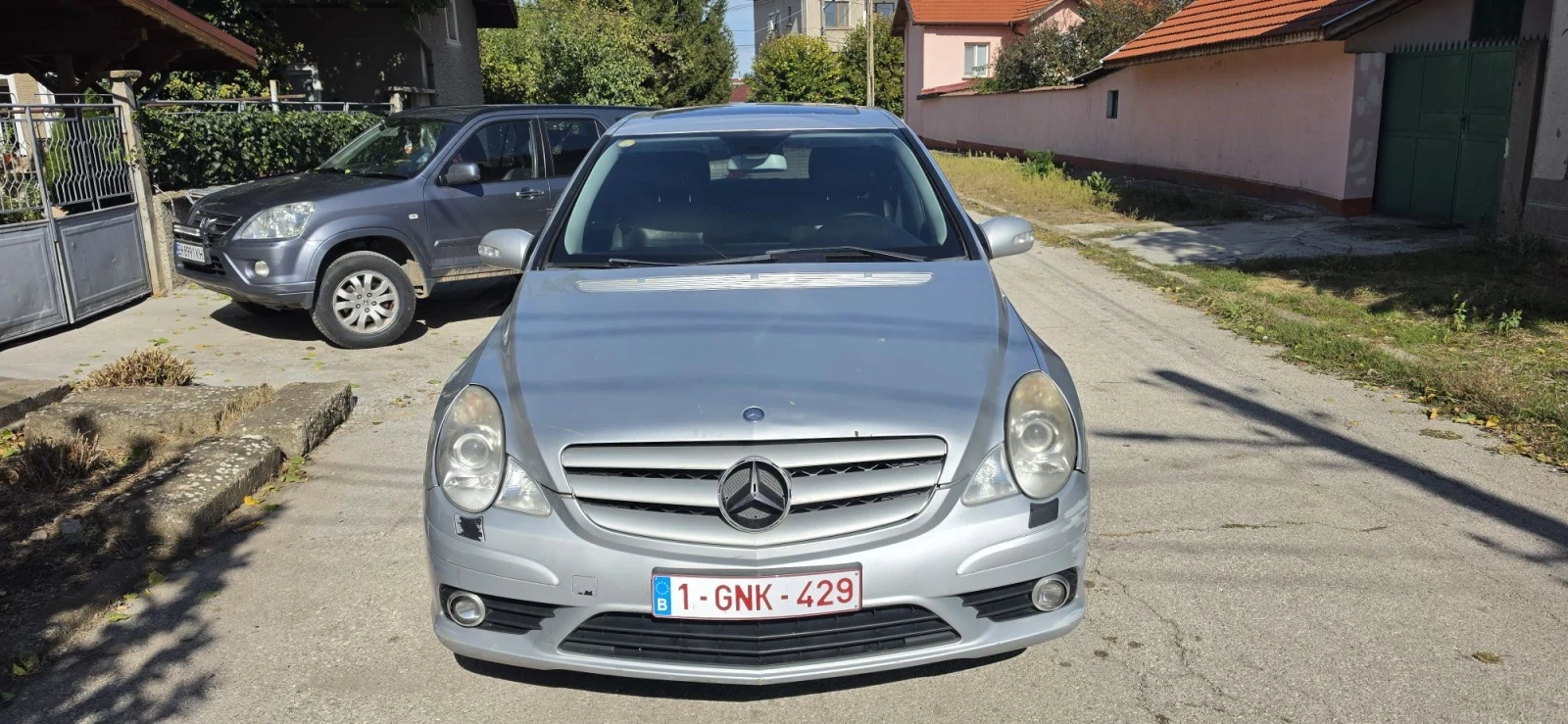 Mercedes-Benz R 280