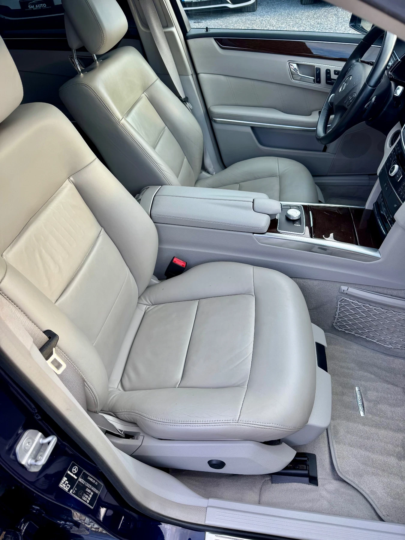 Mercedes-Benz E 350, снимка 12 - Автомобили и джипове - 56595486