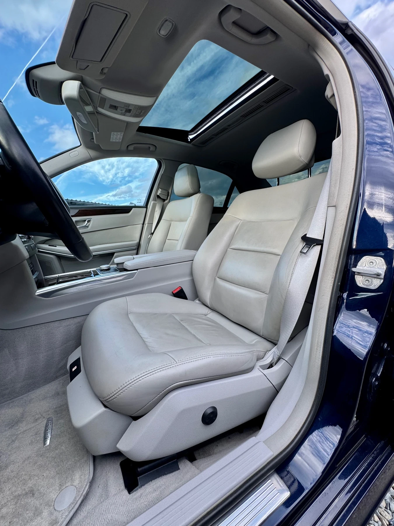 Mercedes-Benz E 350, снимка 15 - Автомобили и джипове - 56595486