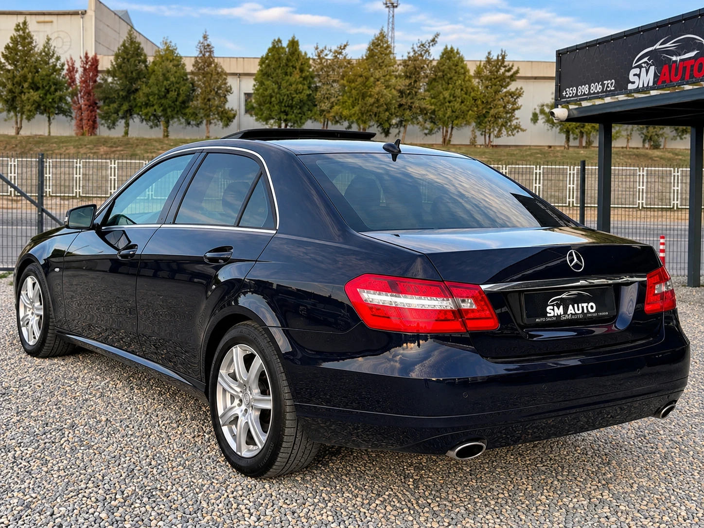 Mercedes-Benz E 350, снимка 5 - Автомобили и джипове - 56595486