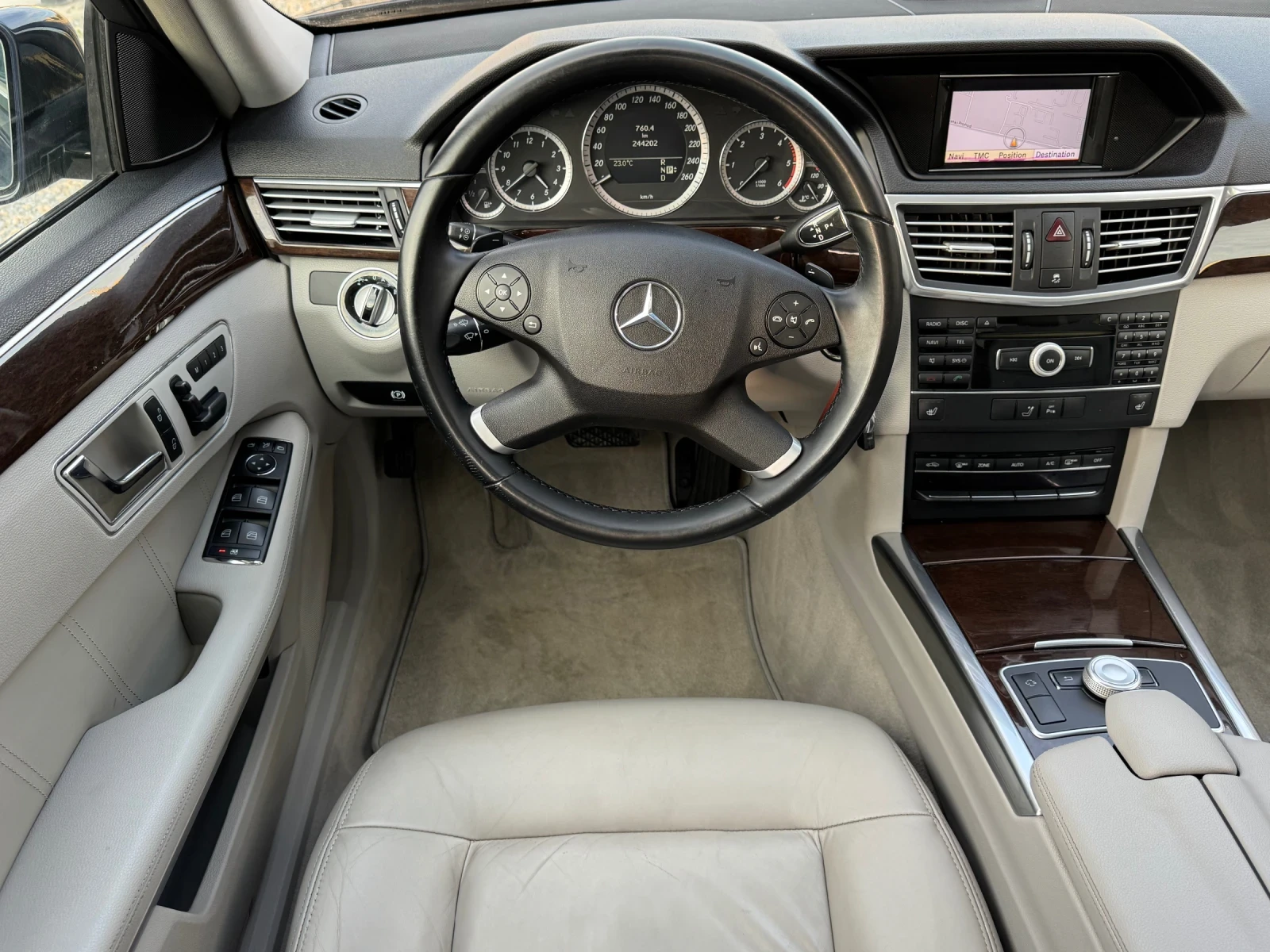 Mercedes-Benz E 350, снимка 9 - Автомобили и джипове - 56595486