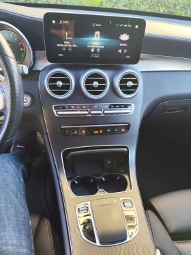 Mercedes-Benz GLC 300 4MATIC* * * AMG* * * PANORAMA* * * plug in hybrid, снимка 5