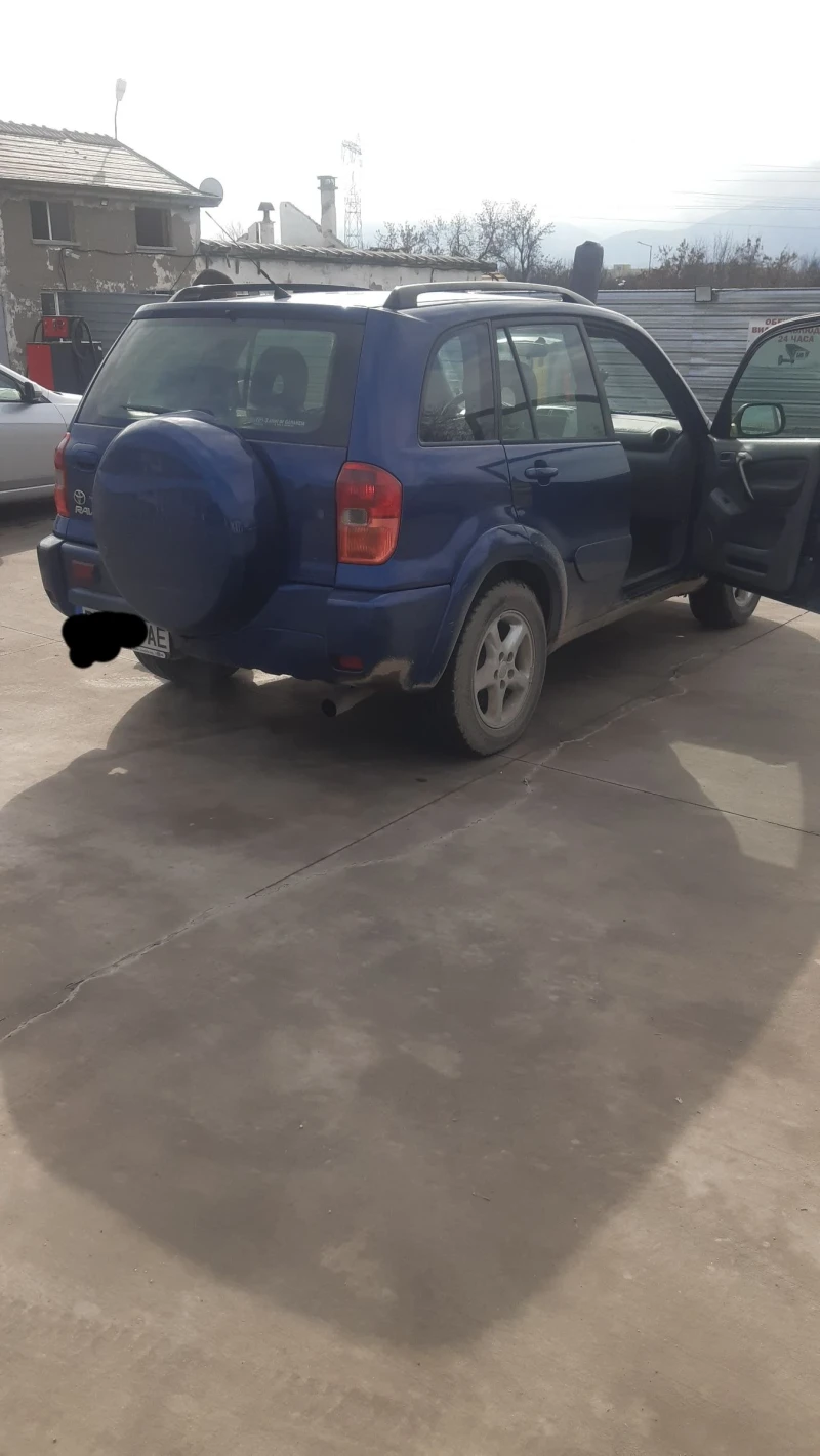 Toyota Rav4, снимка 4 - Автомобили и джипове - 48972603