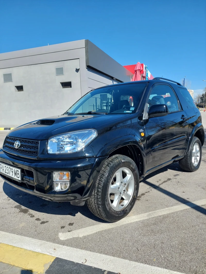 Toyota Rav4 2.0  D4D italia, снимка 1 - Автомобили и джипове - 49431348