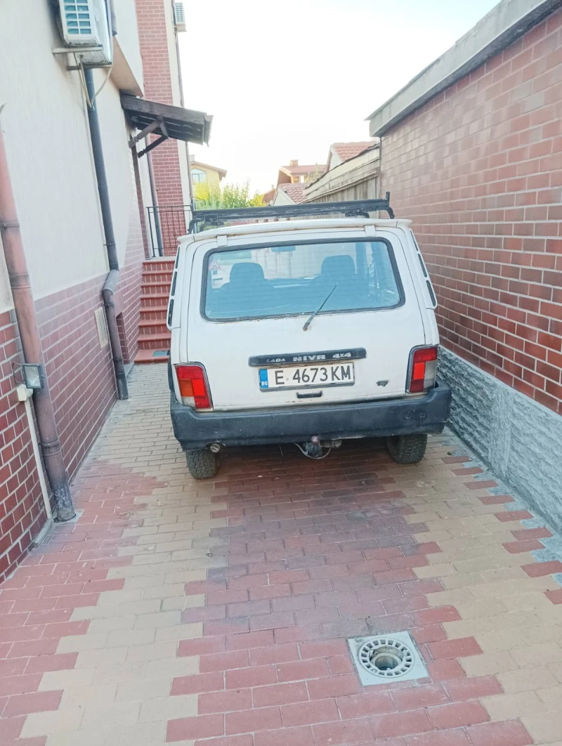 Lada Niva 1700, снимка 2 - Автомобили и джипове - 51776201