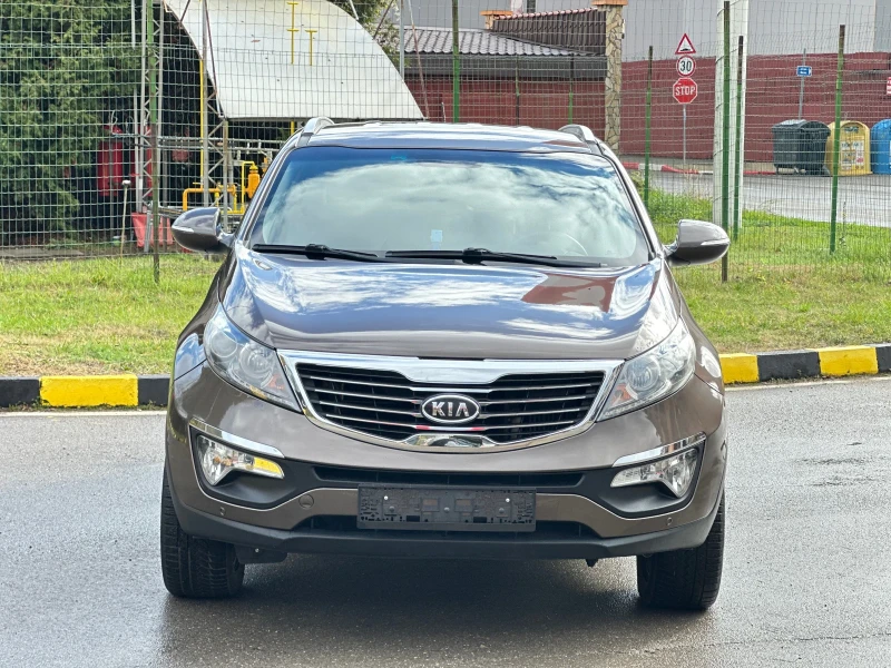 Kia Sportage 2.0CRDi Автоматик* Навигация* Камера, снимка 3 - Автомобили и джипове - 52495389