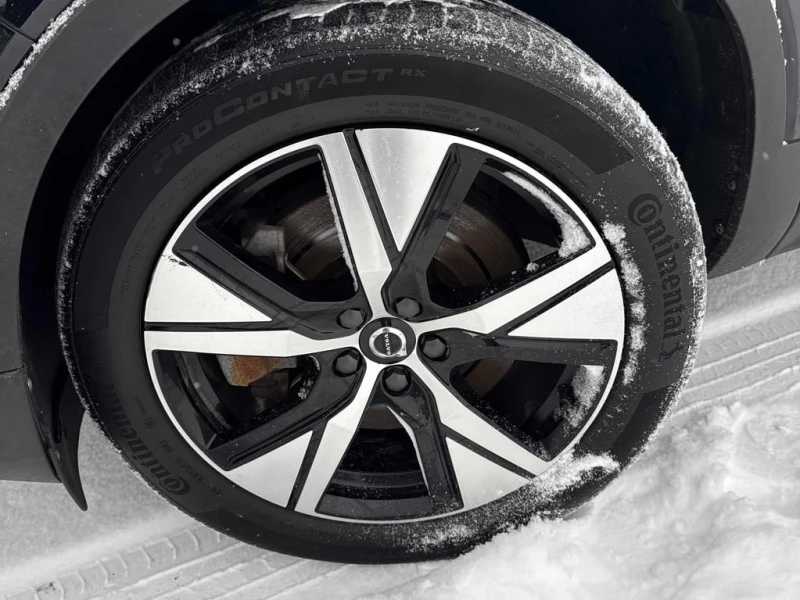 Volvo XC40 Recharge P8 eAWD Pure Electric * CARFAX * , снимка 10 - Автомобили и джипове - 52793581