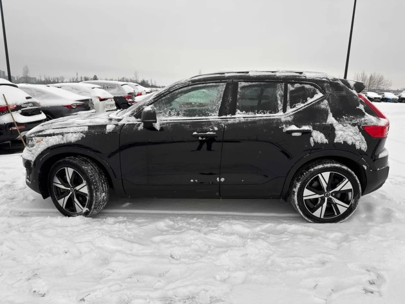 Volvo XC40 Recharge P8 eAWD Pure Electric * CARFAX * , снимка 7 - Автомобили и джипове - 52793581