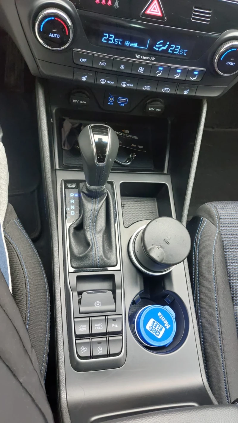 Hyundai Tucson, снимка 14 - Автомобили и джипове - 52898640