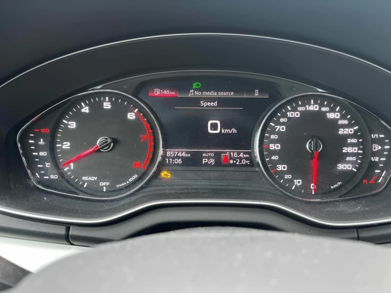 Audi Q5 * Komfort * CARFAX * БЕЗ ПЪРВОНАЧАЛНА ВНОСКА, снимка 8 - Автомобили и джипове - 53053181