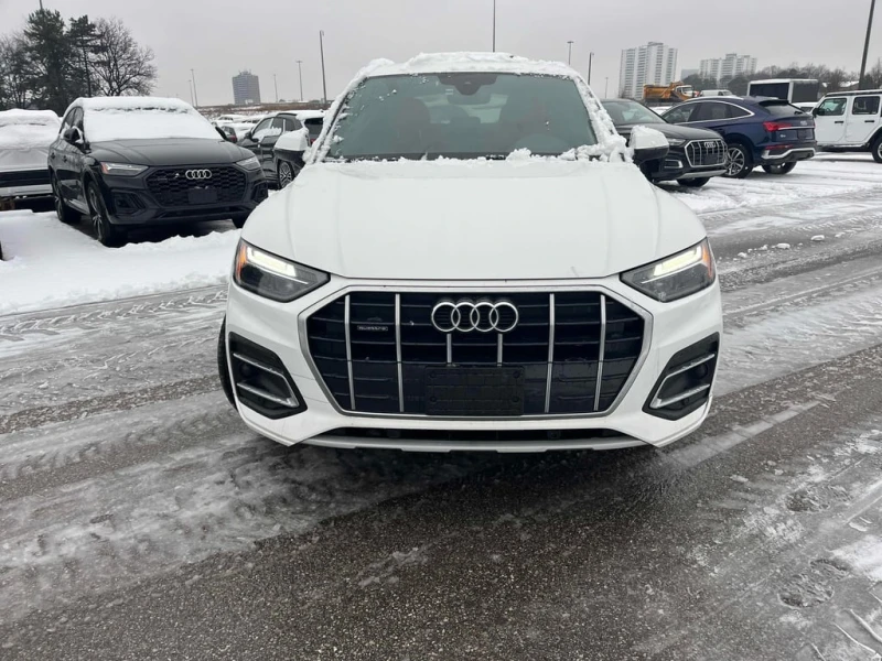 Audi Q5 * Komfort * CARFAX * БЕЗ ПЪРВОНАЧАЛНА ВНОСКА, снимка 3 - Автомобили и джипове - 53053181