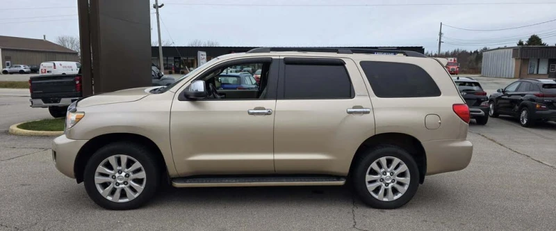 Toyota Sequoia PLATINUM* V8* КОЖА* ПОДГРЕВ* КАМЕРА* JBL, снимка 3 - Автомобили и джипове - 53324673