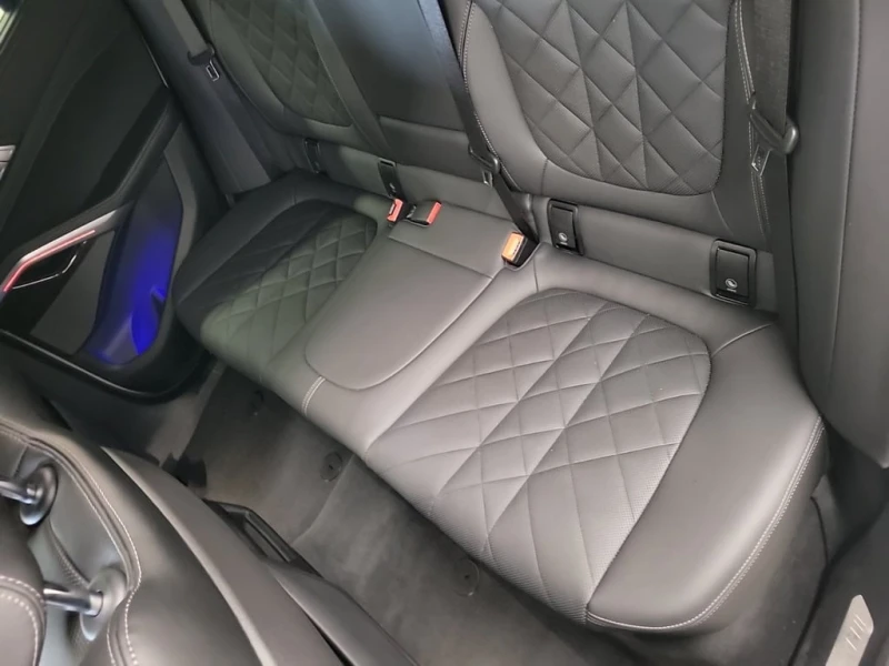 BMW X6 * XDRIVE40I * FULL EXTRAS * ОТ ПРЕДСТАВИТЕЛСТВО, снимка 13 - Автомобили и джипове - 53442656