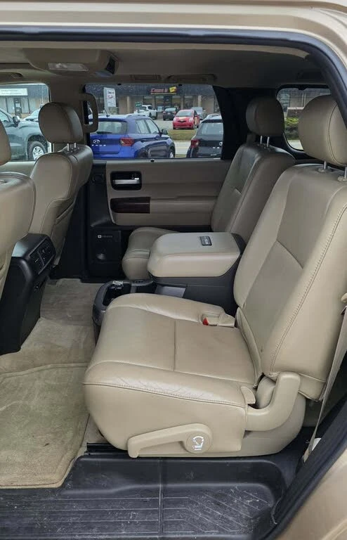 Toyota Sequoia PLATINUM* V8* КОЖА* ПОДГРЕВ* КАМЕРА* JBL - изображение 9