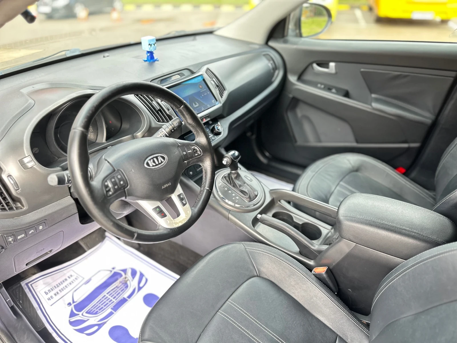 Kia Sportage 2.0CRDi Автоматик* Навигация* Камера - изображение 10