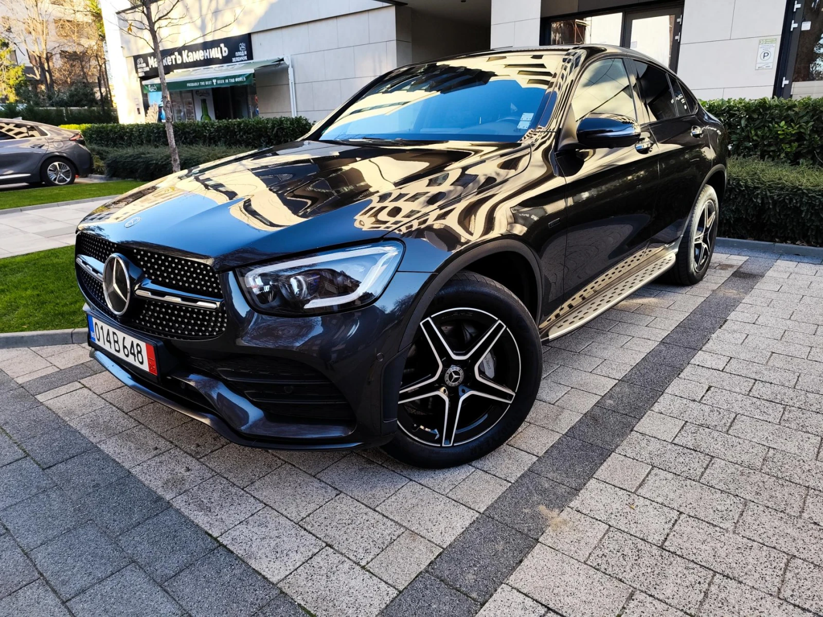 Mercedes-Benz GLC 300 4MATIC* * * AMG* * * PANORAMA* * * plug in hybrid | Mobile.bg � ����������� 1