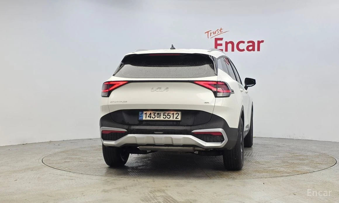 Kia Sportage, снимка 4 - Автомобили и джипове - 54372414