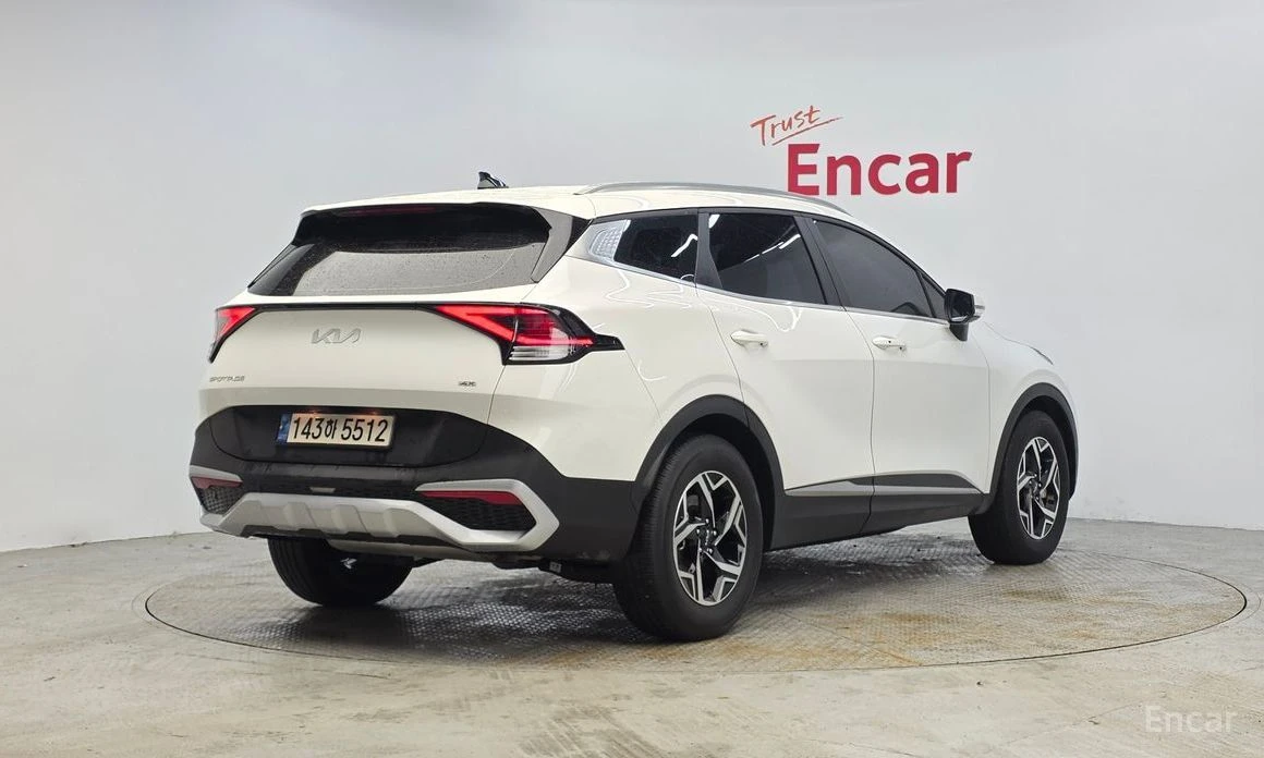 Kia Sportage, снимка 2 - Автомобили и джипове - 54372414