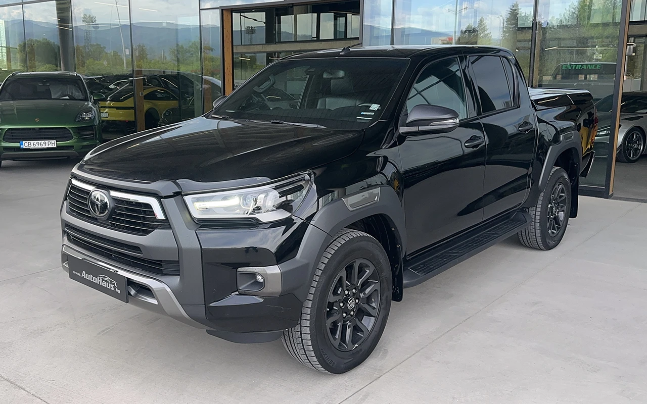 Toyota Hilux 2.8D, снимка 2 - Автомобили и джипове - 54428672