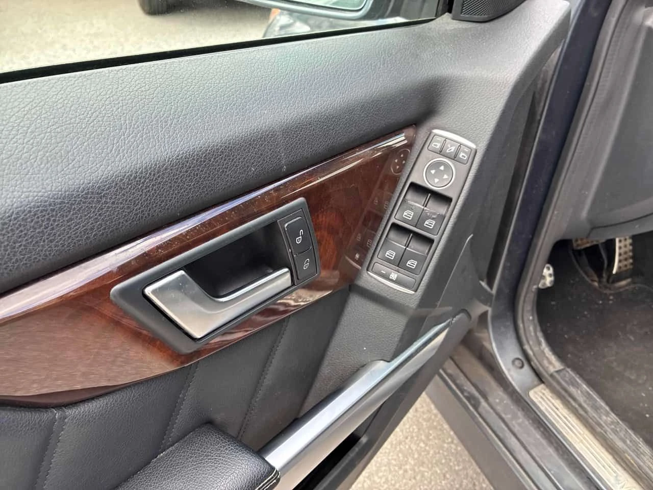 Mercedes-Benz GLK 250 BLUETEC 4MATIC * ПОДГРЕВИ* ПАНОРАМА* , снимка 10 - Автомобили и джипове - 54465922