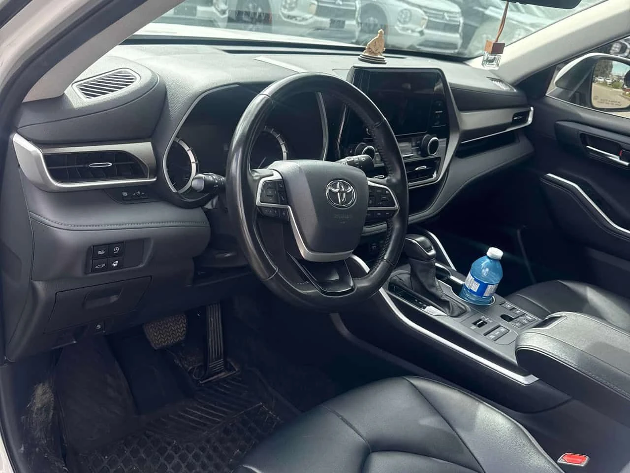 Toyota Highlander * AWD * ��������� * �������� * ����� * NAVI | Mobile.bg � ����������� 5