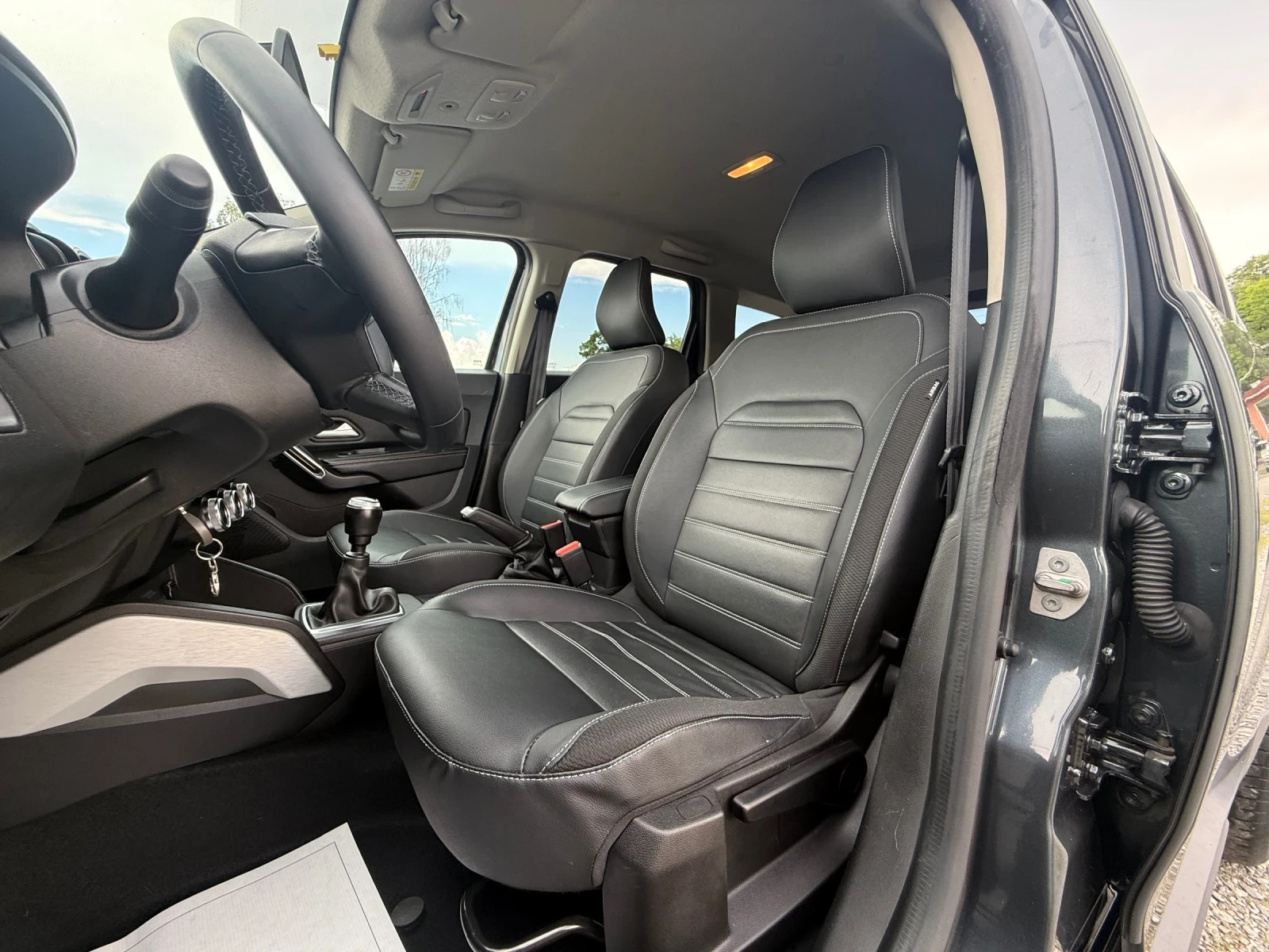 Dacia Duster 1.5DCI* FACELIFT* PRESTIGE* KEYLESS* CAMERA* , снимка 9 - Автомобили и джипове - 54868980