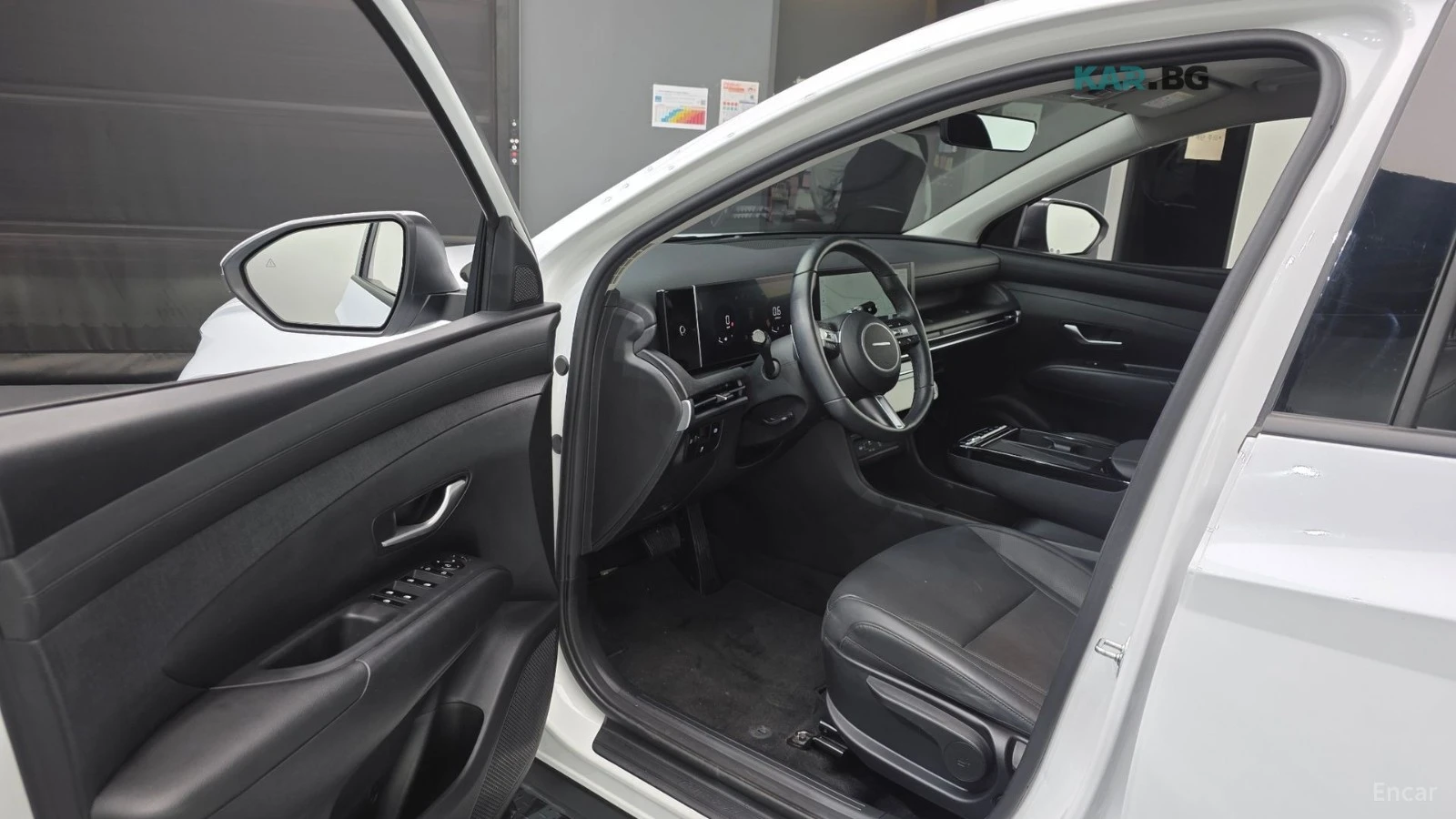 Hyundai Tucson 1.6T / AWD / DISTRONIC / ��������� / �������� | Mobile.bg � ����������� 10